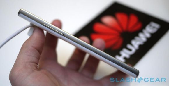 MWC 2013: Huawei представила стильный смартфон Ascend P2