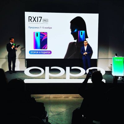 OPPO начинает продажи в России смартфонов RX17 Pro и RX17 Neo