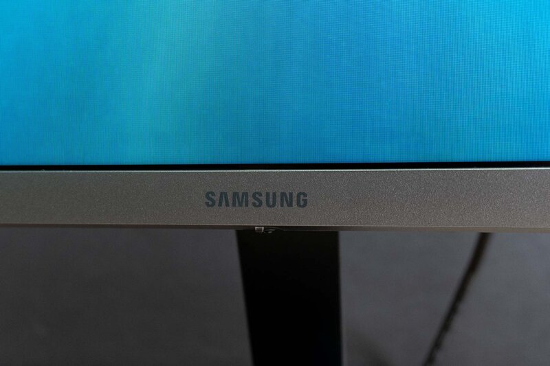 Обзор Samsung CRG5: качественная плавность