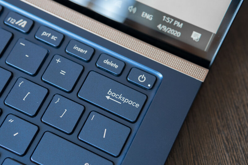 Обзор ASUS ZenBook UX434F: всего лишь один нюанс