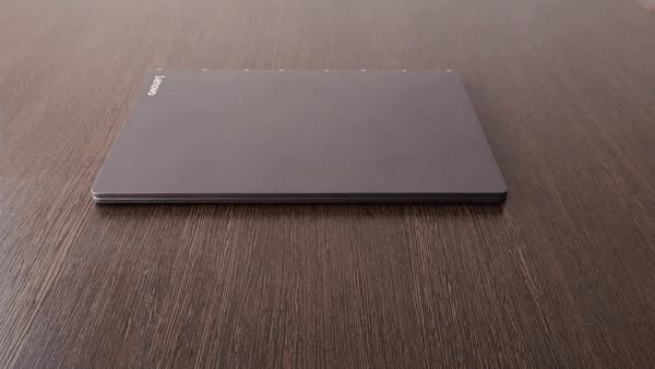Обзор Lenovo Yoga Book C930: сенсорная ч/б-клавиатура и открытие стуком по крышке — Внешний вид и эргономика. 2