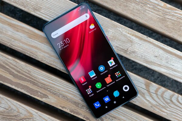 Какой смартфон купить в июне 2020: лучшие модели на любой бюджет — Лучший смартфон до 32 000 рублей — HONOR 20 Pro. 9