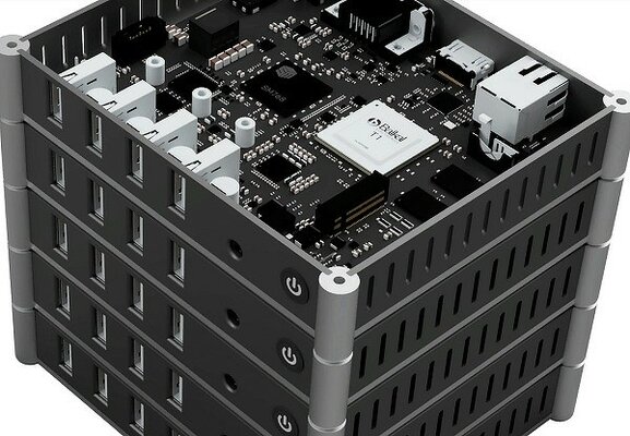 В России начали производить миниатюрный суперкомпьютер на базе процессора Байкал