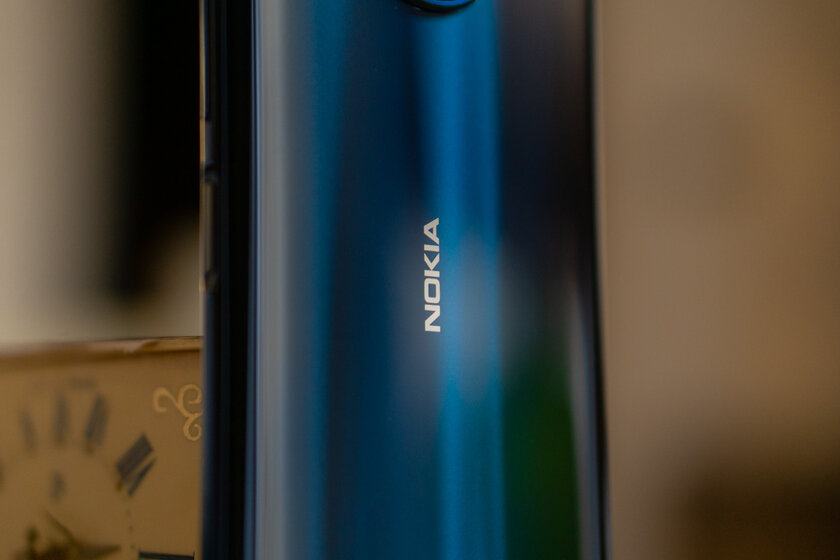 Обзор Nokia 8.3: почти флагман с чистым Android и странным балансом характеристик