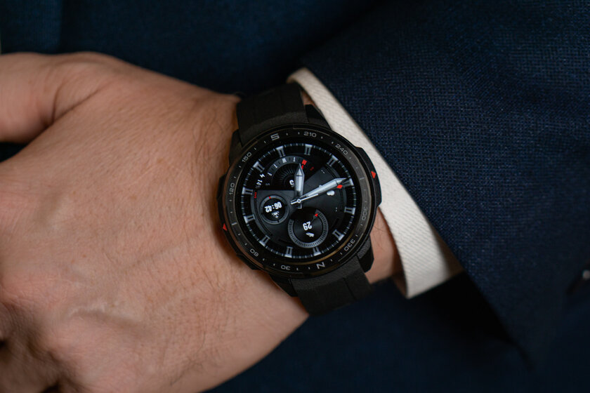 Обзор HONOR Watch GS Pro: датчик кислорода и 25 дней автономности за полцены Apple Watch — Технические характеристики. 5