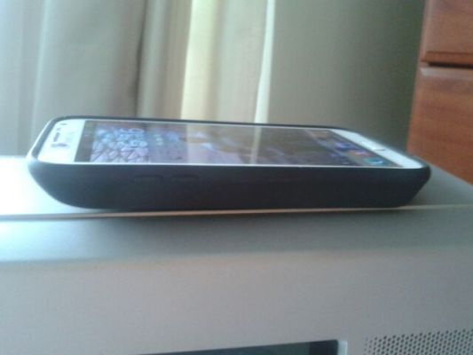 Умелый китаец модифицировал свой Galaxy Note II, установив в него аккумулятор на 9000 мАч и 256ГБ памяти