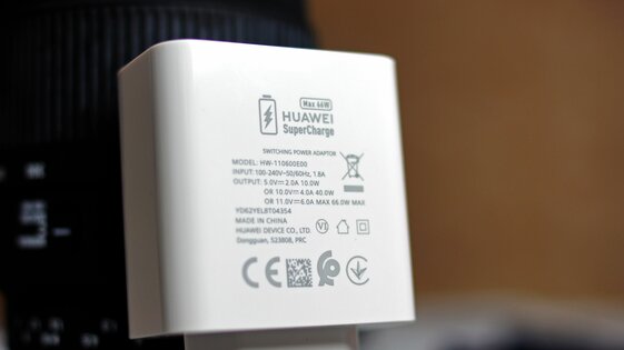 Обзор Huawei Mate 40 Pro: интересный, живучий и громкий, но странный