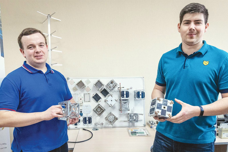 Сделано в России: фермерский робот, наноспутники для изучения космоса и другие изобретения октября