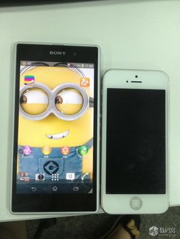 Sony Honami и iPhone 5. Разница ощутима