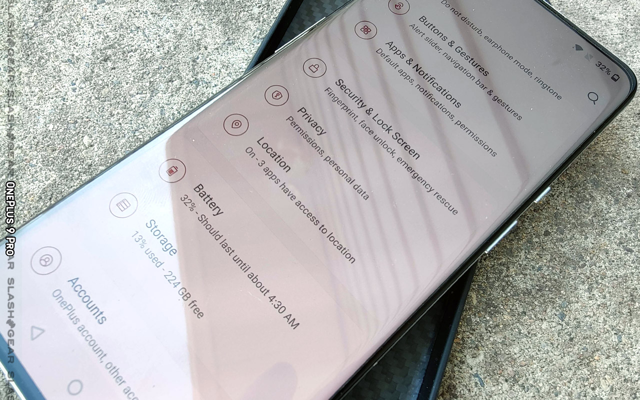 Полноценный конкурент для iPhone и Galaxy: тестируем OnePlus 9 Pro. Просто 🔥