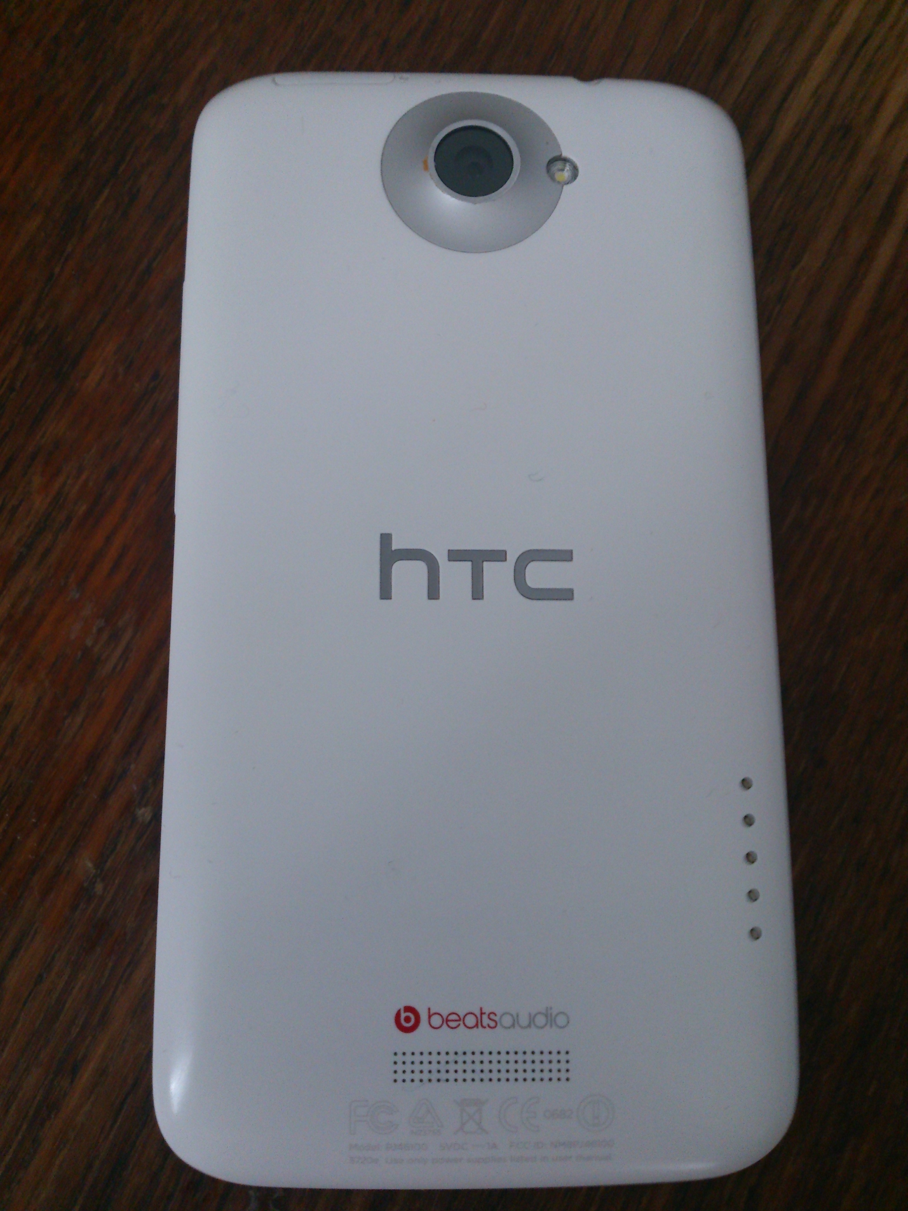 Обзор HTC One X - бодрый старичок