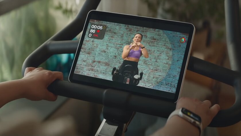 В Россию приходит сервис персональных тренировок Apple Fitness+. Чем он интересен — Как Apple интегрирует в тренировки свои умные устройства. 2