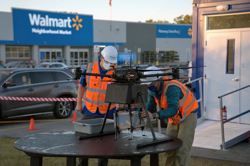 Крупнейшая в мире розничная сеть Walmart запустила доставку еды дронами за 30 минут