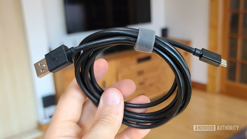 USB4 всего на 80 см! Какие ограничения длины USB-кабелей и почему они есть