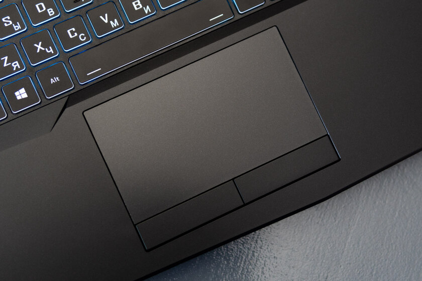 Настольный Intel внутри ноутбука. Обзор HIPER Gaming G16 — Клавиатура и тачпад. 3