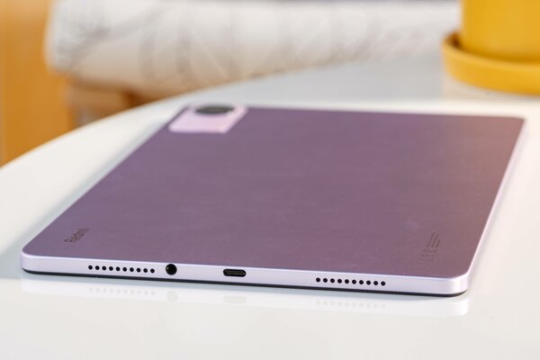 Дешёвый, но хороший планшет Xiaomi для фильмов: обзор Redmi Pad SE — Дизайн и эргономика. 4