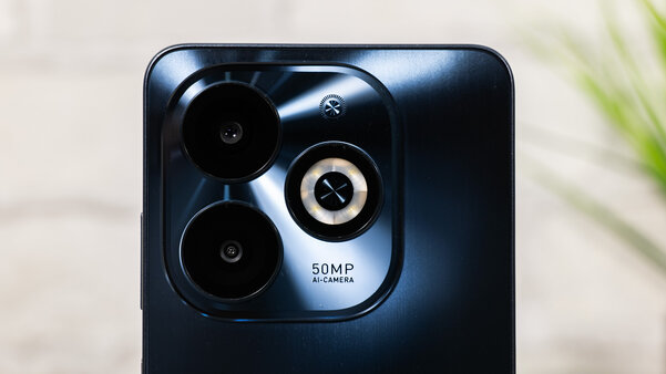 На что способен смартфон за 8 000 рублей: обзор Infinix Smart 8 Pro (тоже удивитесь) — Камеры. 1