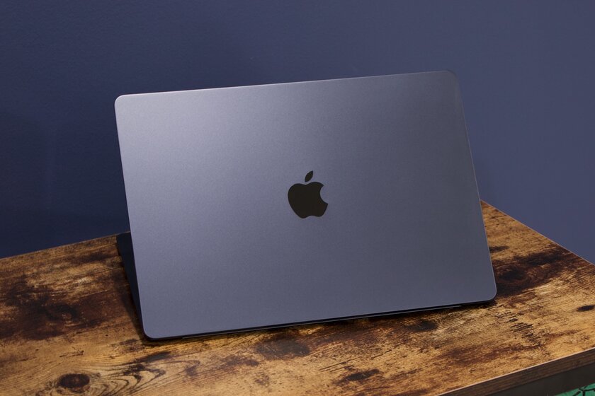 Если вы не особо любили MacBook, присмотритесь к этому. Обзор MacBook Air на M3 — Удобный ли дизайн. 3