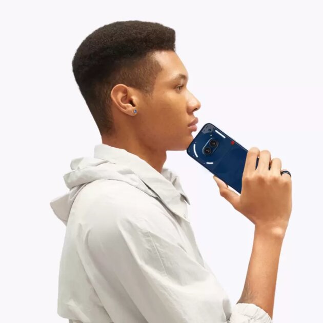 Nothing Phone (2a) представили в синем цвете: его будут продавать только в Индии