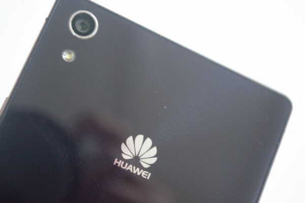 Обзор Huawei P7