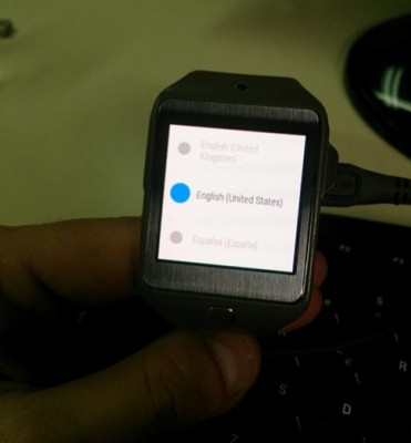 Разработчик запустил Android Wear на часах от Samsung