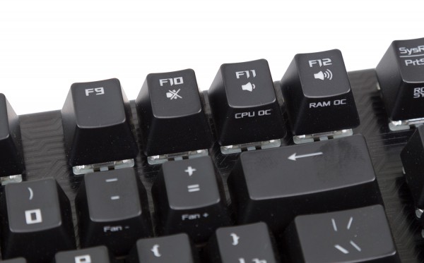 Обзор игровой клавиатуры ASUS ROG Claymore Core — Горячие клавиши. 3