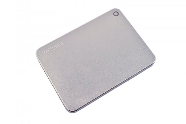Со вкусом Apple: обзор жёсткого диска Toshiba Canvio Premium — Внешний вид. 1