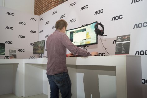 Philips и AOC представили в Москве ряд новых мониторов