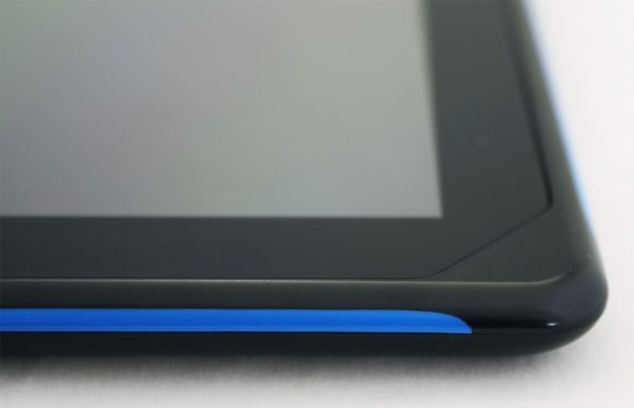Новые фотографии бюджетного планшета Acer Iconia Tab B1