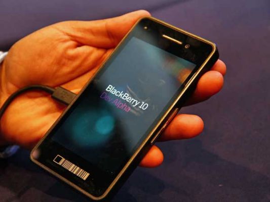 RIM стимулирует разработчиков писать приложения для ОС Blackberry 10