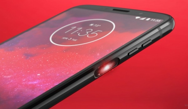 Moto Z3: представлен первый в мире смартфон с 5G