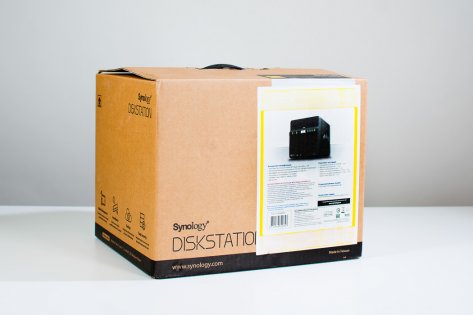 Обзор Synology DiskStation DS418j — Ваш личный Trashbox — Комплектация. 1