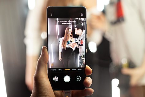 Смартфоны Huawei P30 представили в Москве