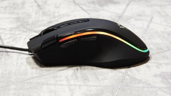 Обзор игровой мышки Trust LABAN GXT 188 RGB — Внешний вид и эргономика. 5