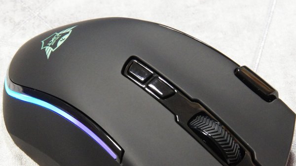 Обзор игровой мышки Trust LABAN GXT 188 RGB — Внешний вид и эргономика. 9