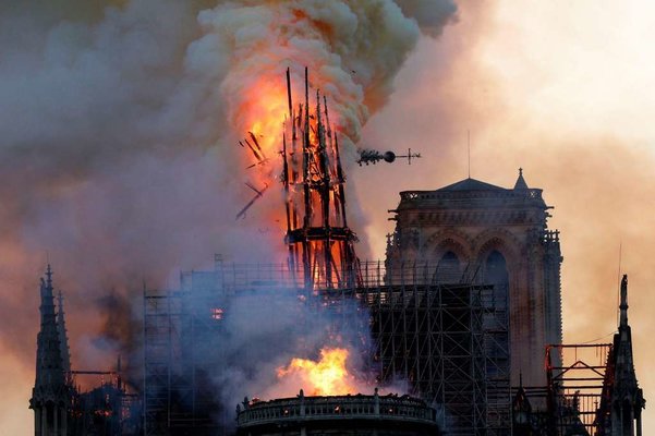 Assassin's Creed на страже архитектуры. Последствия пожара Нотр-Да́м де Пари́