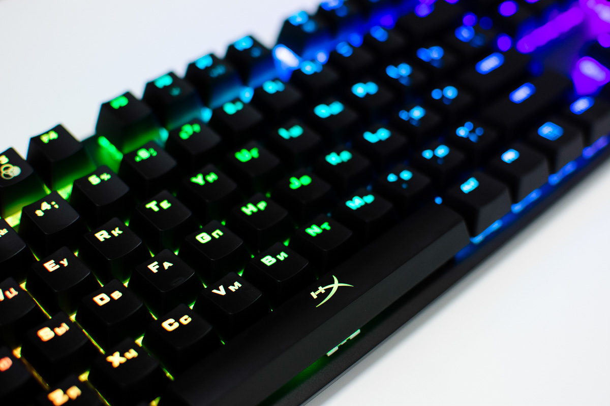 Подсветка клавиатуры хайпер икс. HYPERX fps RGB. HYPERX Alloy fps RGB. Подсветка ФПС ХАЙПЕР клавиатура. Клавиатура с подсветкой HYPERX.