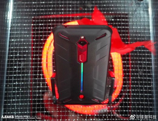 Nubia Red Magic 3 впервые показался вживую