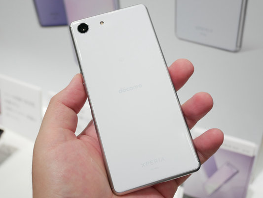 Sony представила смартфон Xperia Ace с классическим дизайном