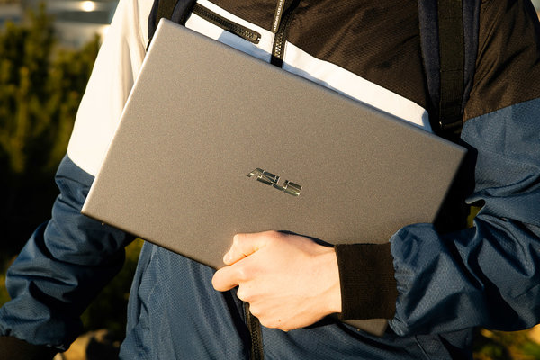 Ноутбук на каждый день: обзор ASUS VivoBook 15 X512UF