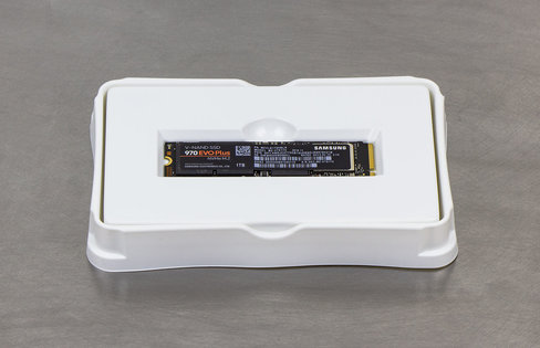 Обзор M.2 SSD Samsung 970 EVO Plus — Упаковка, внешний вид. 2