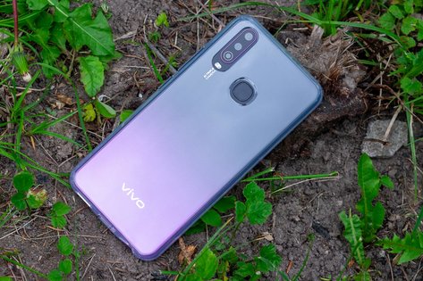 Особый набор фишек: первый взгляд на Vivo Y17