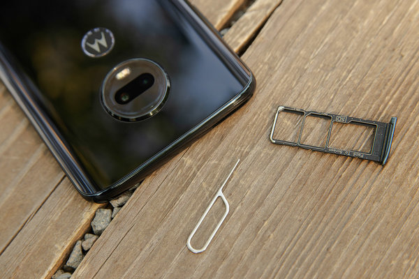 Обзор Moto G7 Plus: снимаем недорого