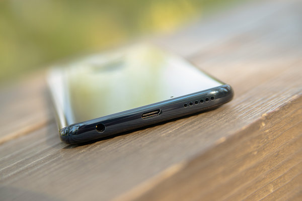 Обзор Moto G7 Plus: снимаем недорого
