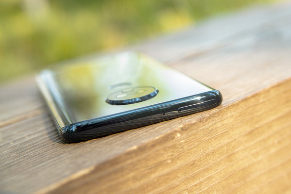 Обзор Moto G7 Plus: снимаем недорого
