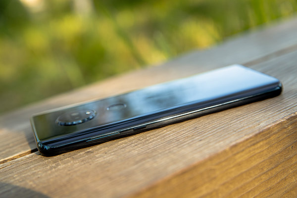 Обзор Moto G7 Plus: снимаем недорого