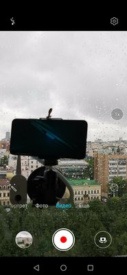 Обзор HONOR 20 Pro: 5 камер и завораживающий блеск