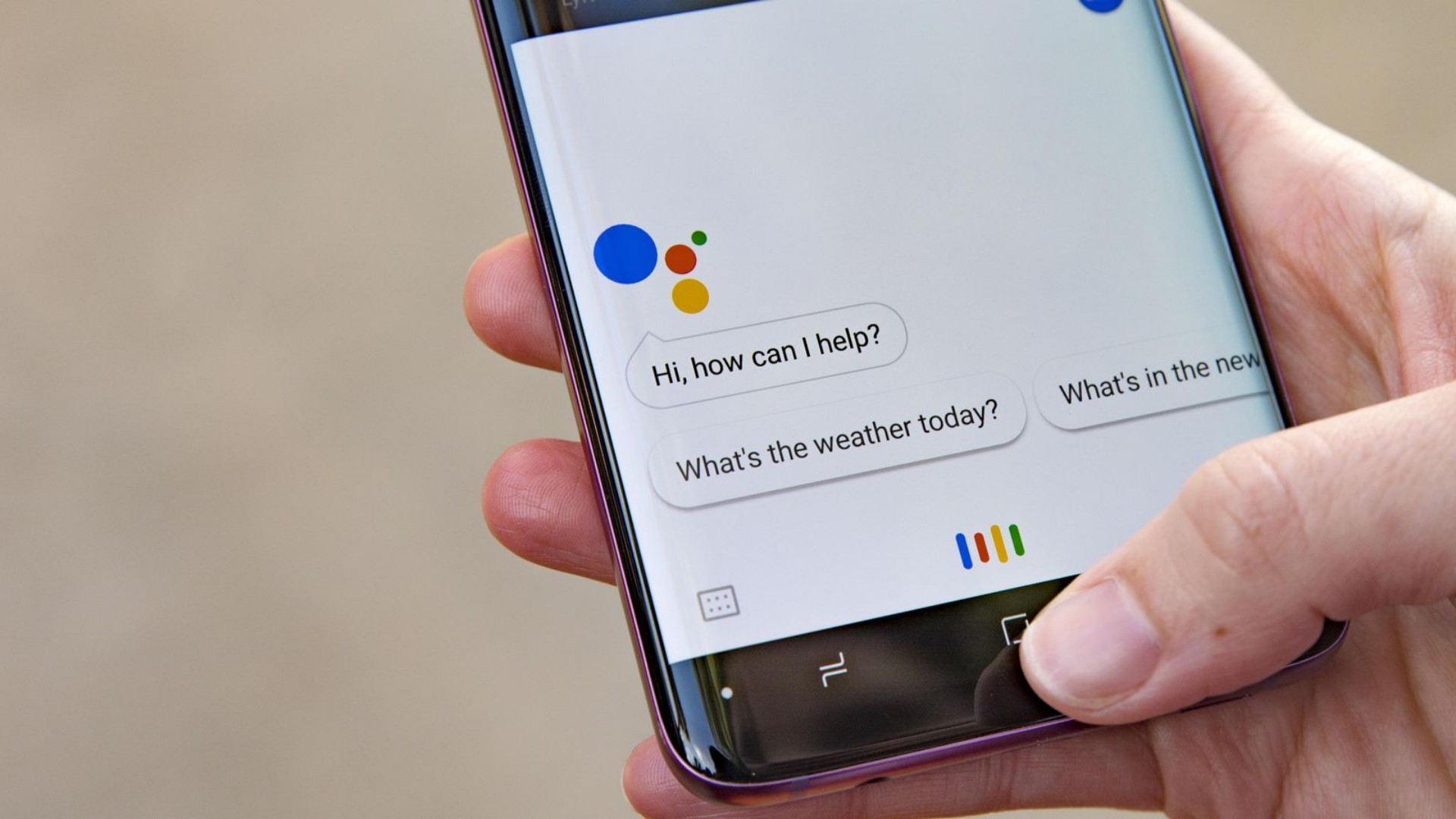 Google Assistant оказался умнее Siri: он отвечает правильно на 10% чаще
