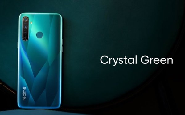 Realme представила первые бюджетные смартфоны с 5 камерами