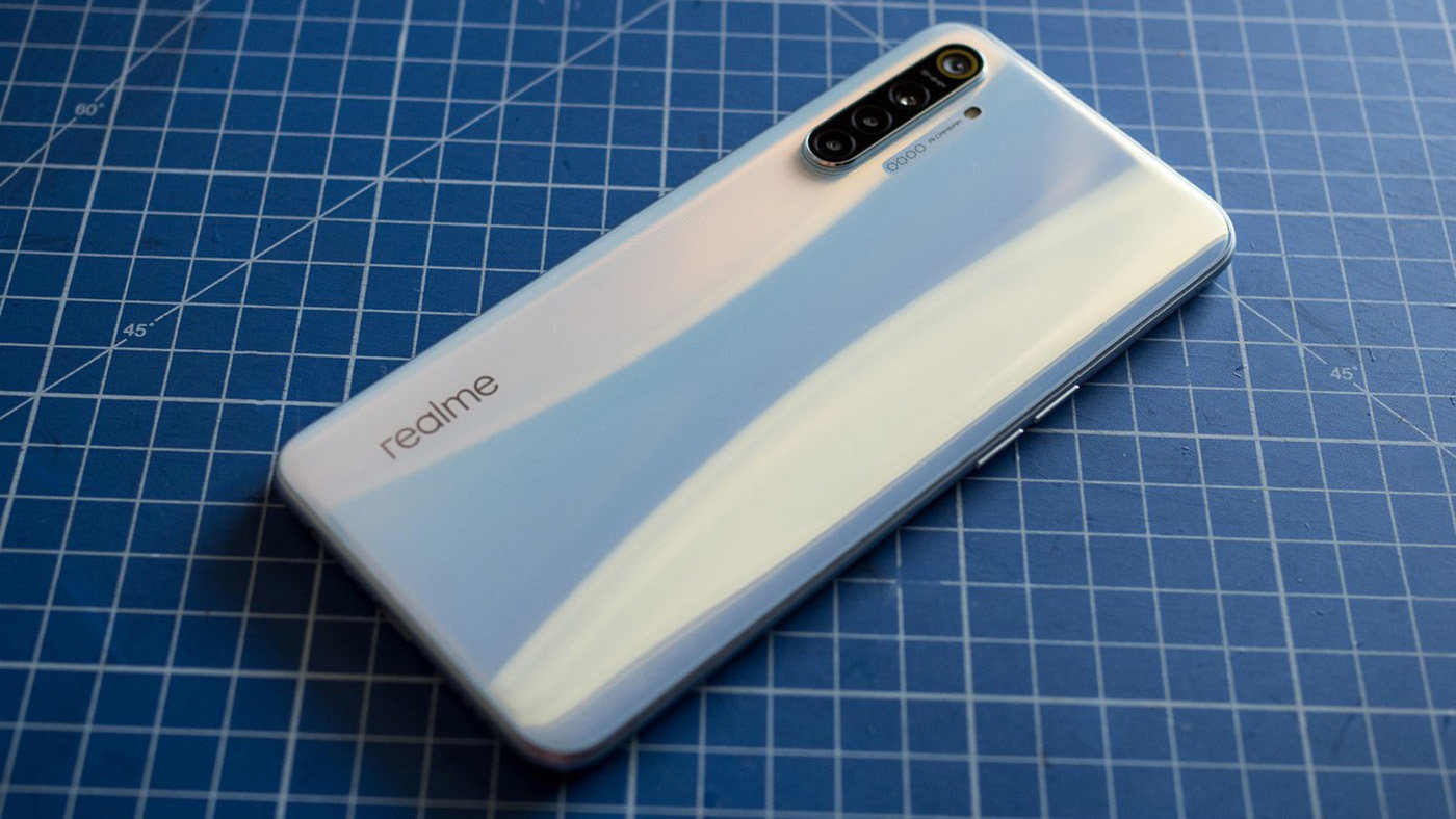 Первый взгляд на Realme XT с камерой на 64 Мп